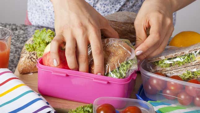 Packing school lunch