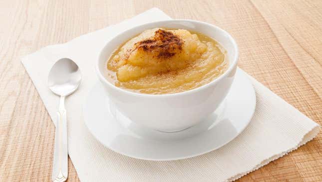 Applesauce with cinnamon
