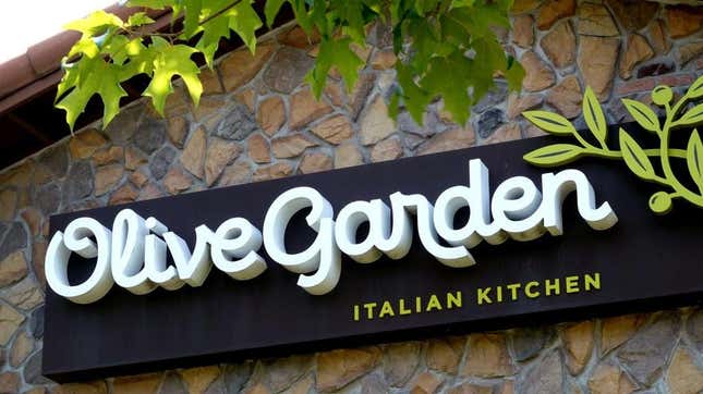 Olive Garden restaurant exterior