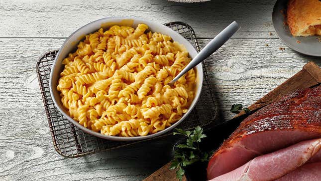 Boston Market mac and cheese Thanksgiving holiday side dish