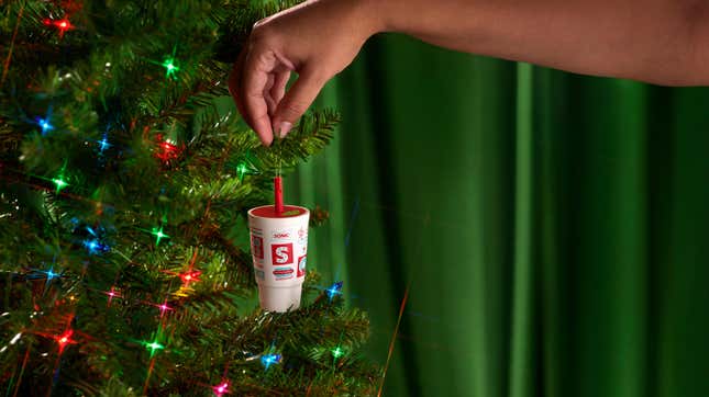 Image for article titled The Best Fast Food Merch to Give as Gifts This Season
